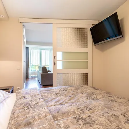 Apartament Leo Sea View *