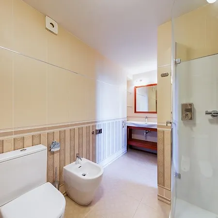 Apartmán Leo Sea View *