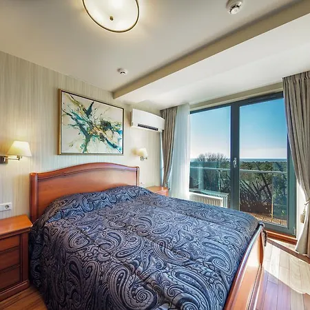 Leo Sea View Apartament Połąga